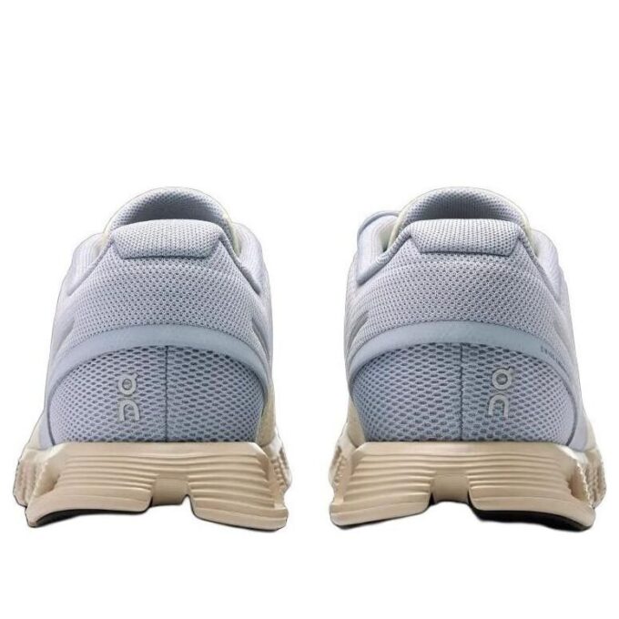 Cloud 5 “Nimbus Moon”