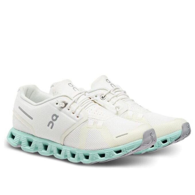 Cloud 5 “Undyed White Creek”