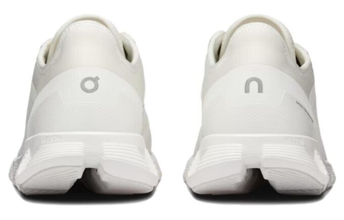 Cloud X 3 Ad “White”