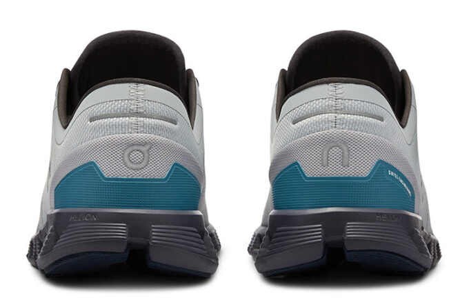 Cloud X 3 “Glacier Iron”