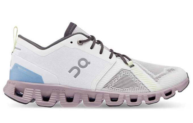 Cloud X 3 Shift “White Heron”