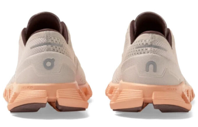 Cloud X “Silver Almond”