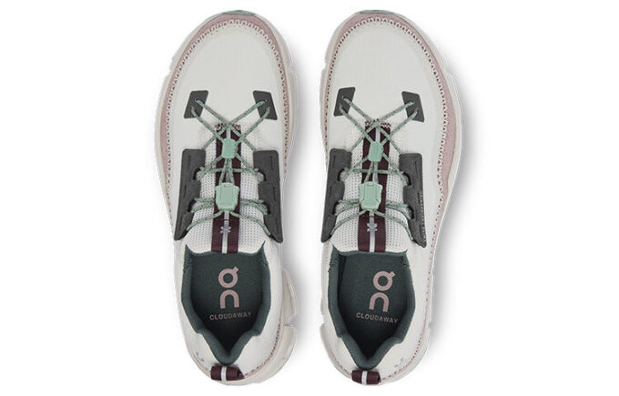 Cloudaway “White Ice Moss”