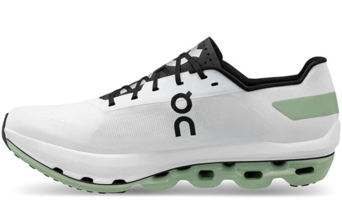 Cloudboom Echo “White Black Green”