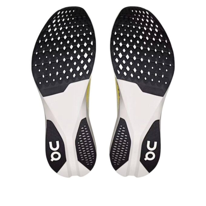 Cloudboom Strike LS “White Lime”