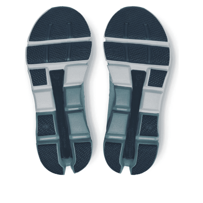 Cloudflyer 4 “Nimbus Cobble”