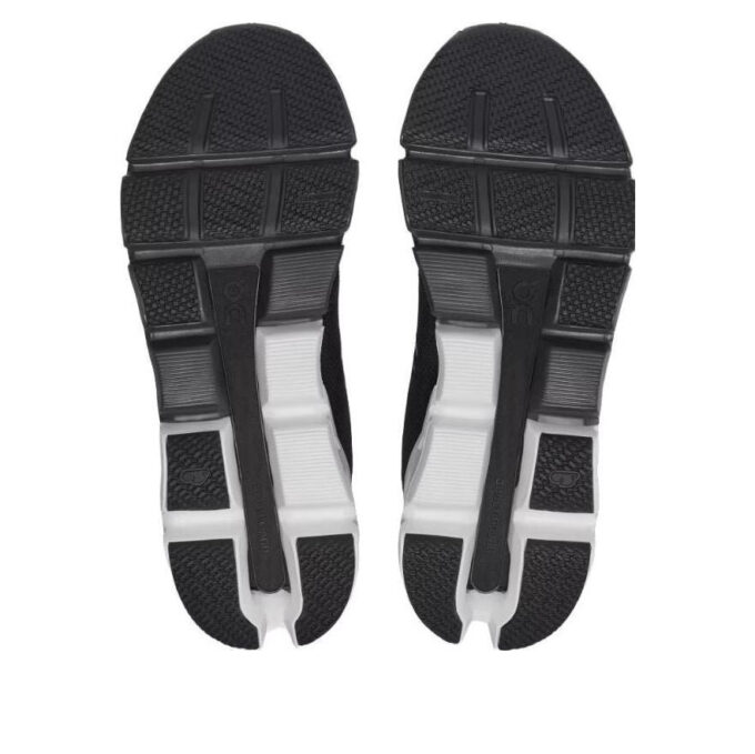 Cloudflyer 4 Wide “Black White”