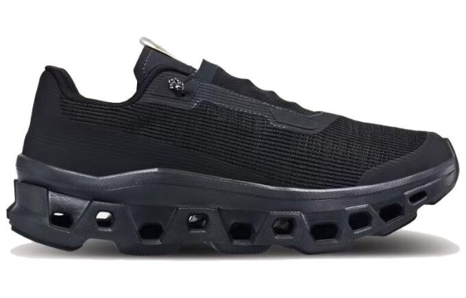 Cloudmonster Sensa “All Black”