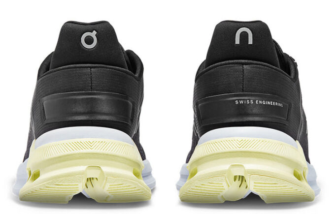 Cloudnova Flux “Black Hay”