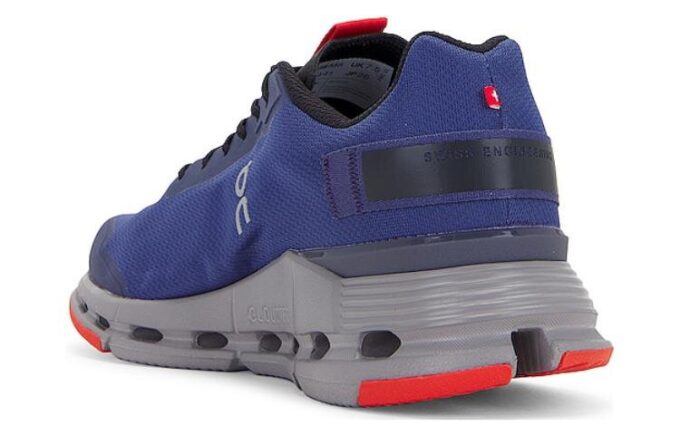 Cloudnova Form “Denim Blue Red”