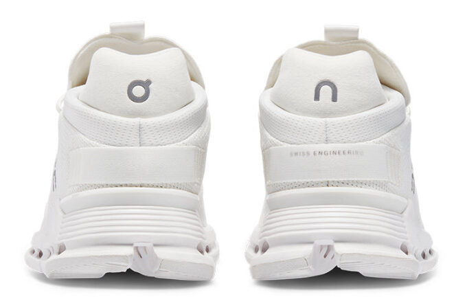 Cloudnova “Undyed White”