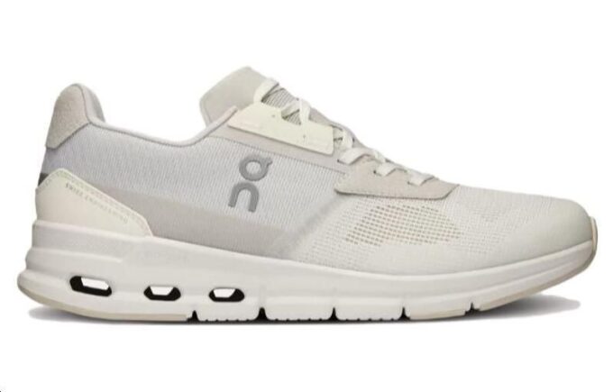 Cloudrift “Undyed White Frost”