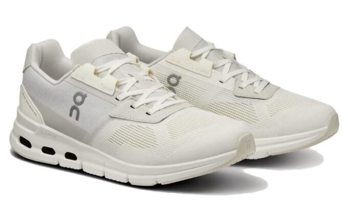 Cloudrift “Undyed White Frost”