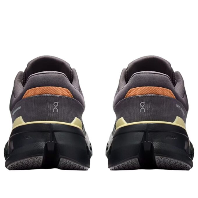 Cloudrunner 2 “Rock Tangerine”