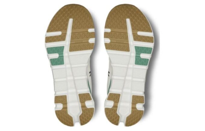 Cloudrunner 2 “Undyed Green”