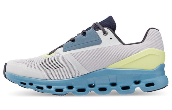 Cloudstratus “Frost Niagara”