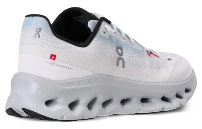 Cloudtilt “Mineral Ivory”