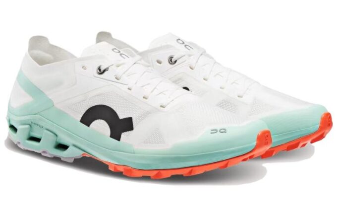 Cloudventure Peak 3 “White Green”