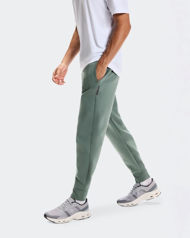 Men Focus Tech Sweatpants Men Focus Tech Sweatpants