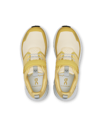 On Running Cloud Play