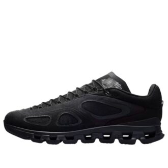 On Running x FKA twigs Cloud X “Black”