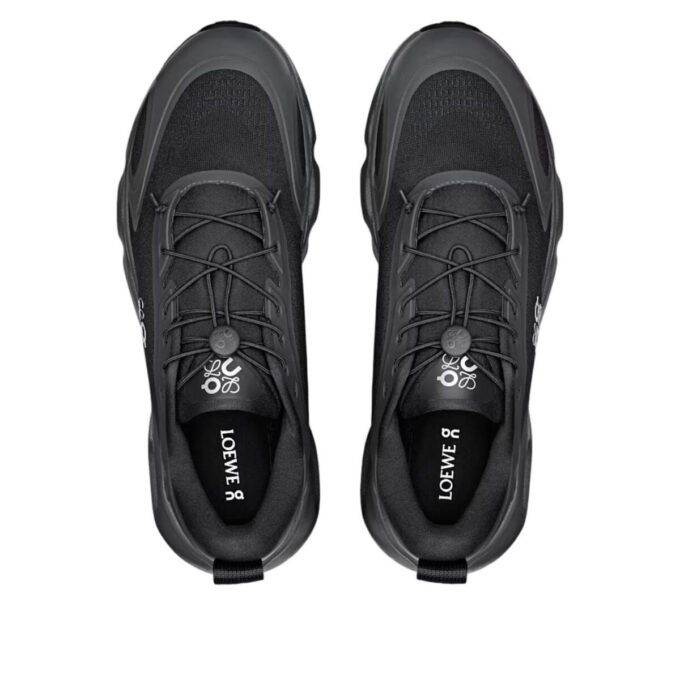 On Running x LOEWE Cloudsolo “Black”
