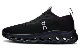 On Running x LOEWE Cloudtilt “All Black”