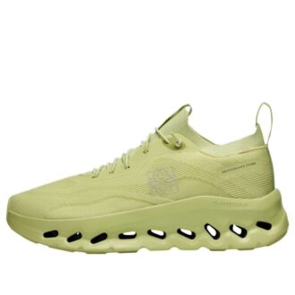 On Running x LOEWE Cloudtilt “Lime Green”