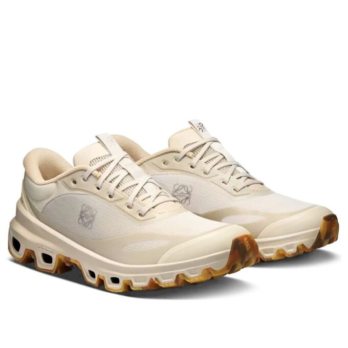 On Running x LOEWE Cloudventure 2 “Sand”