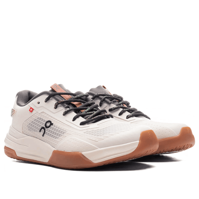 The Roger Advantage Z5 “Cream Almond”