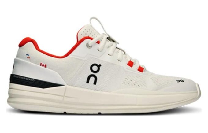 The Roger Pro “Laver Cup”