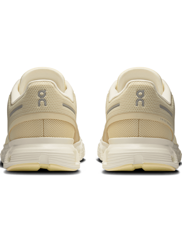 Women Cloud 6 Women Cloud 6