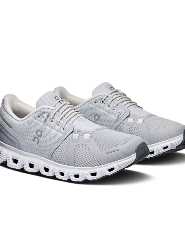 Women Cloud 6 Women Cloud 6