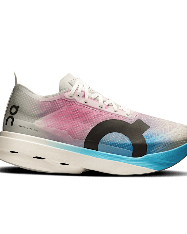 Women Cloudboom Strike Women Cloudboom Strike