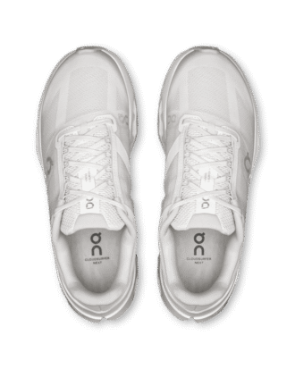 Women Cloudsurfer Next