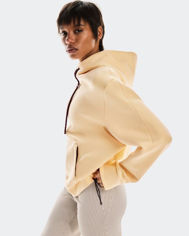 Women Focus Tech Hoodie Women Focus Tech Hoodie