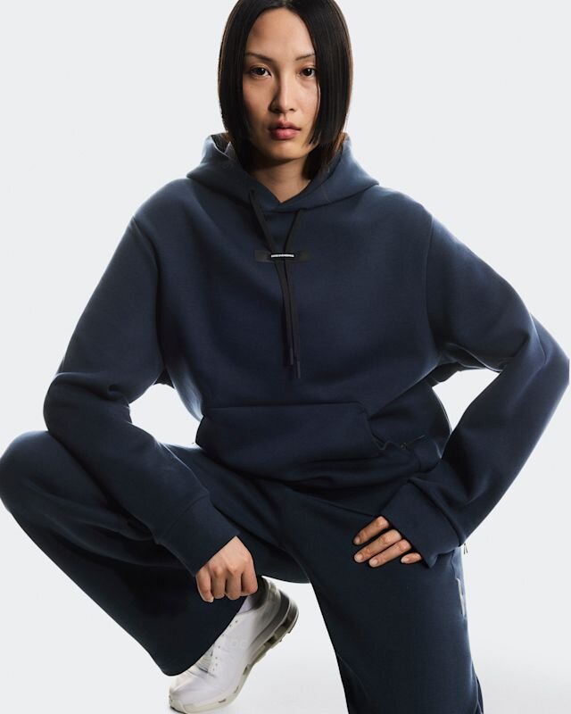 Women Focus Tech Hoodie Women Focus Tech Hoodie