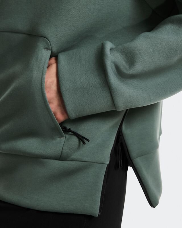 Women Focus Tech Hoodie Women Focus Tech Hoodie