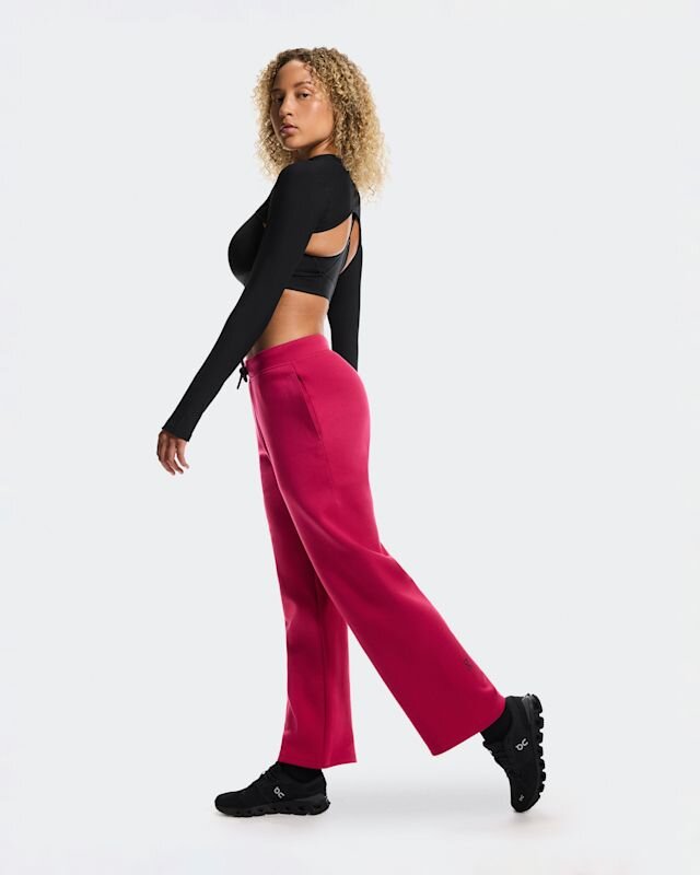 Women Focus Tech Sweatpants Women Focus Tech Sweatpants