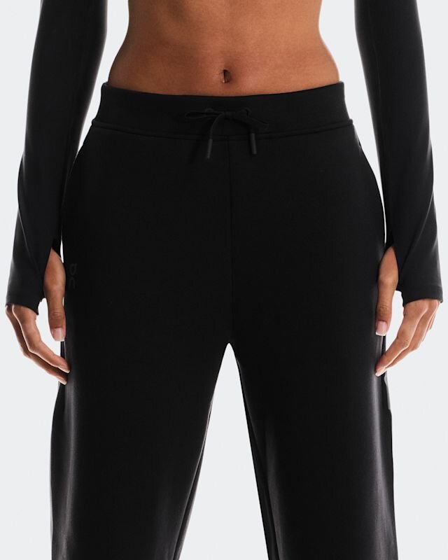 Women Focus Tech Sweatpants Women Focus Tech Sweatpants
