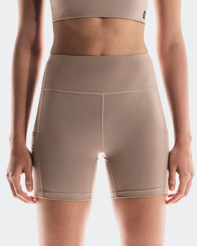 Women Performance Short Tights Women Performance Short Tights