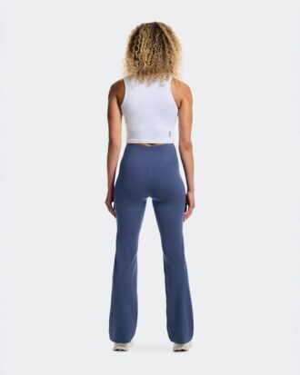 Women Studio Tights Flared